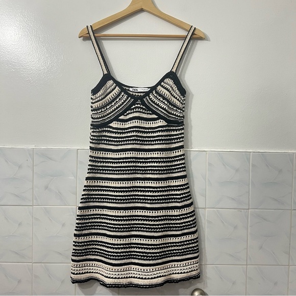 Zara Women’s S Black Cream Cotton Crochet Boho Chic Babydoll Slinky Mini Dress - Picture 2 of 13